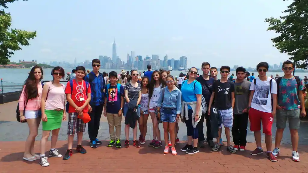 Dil ve Yaz Okulları